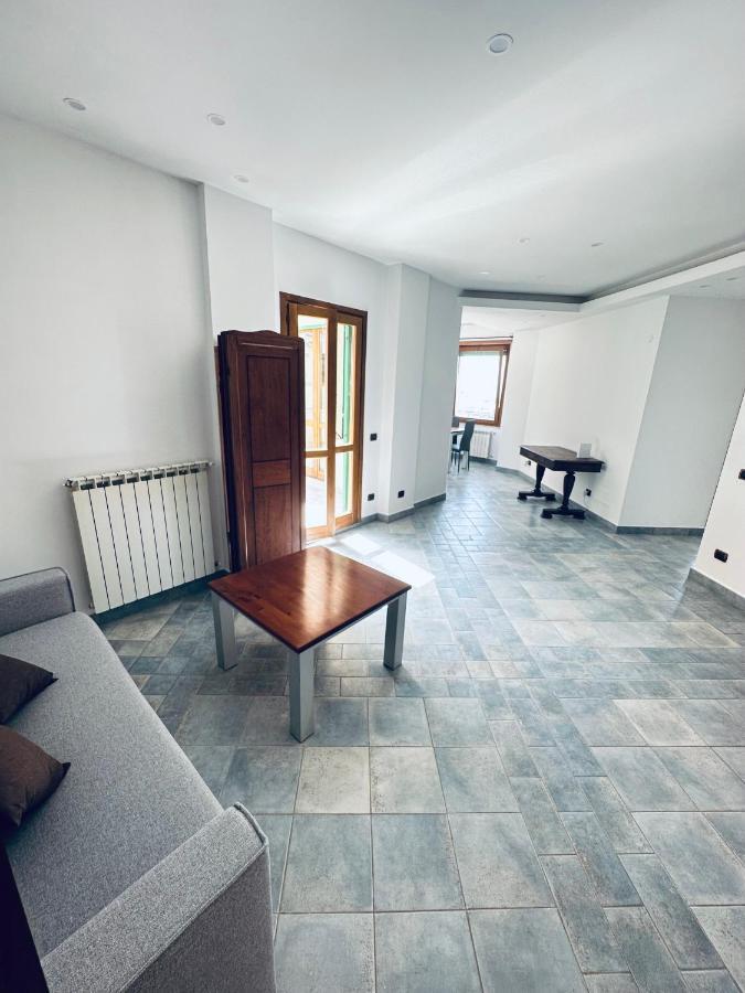 Newhouse Victoria - Sea View Apartment Nettuno Luaran gambar